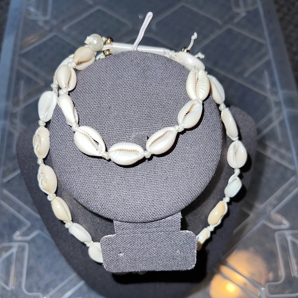 Cowrie Shell Waxed Cord Bead Choker And Bracelet Set Crème Cord - Picture 5 of 6